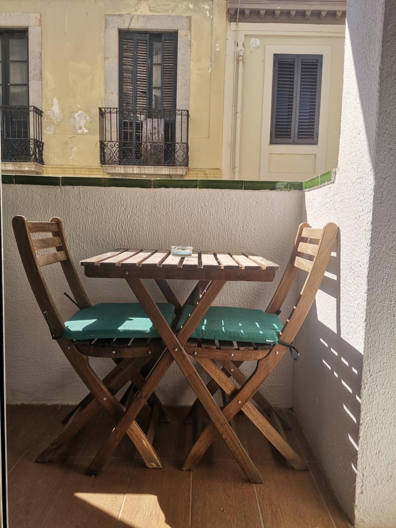 Apartamento Centrico En Calella Exterior photo