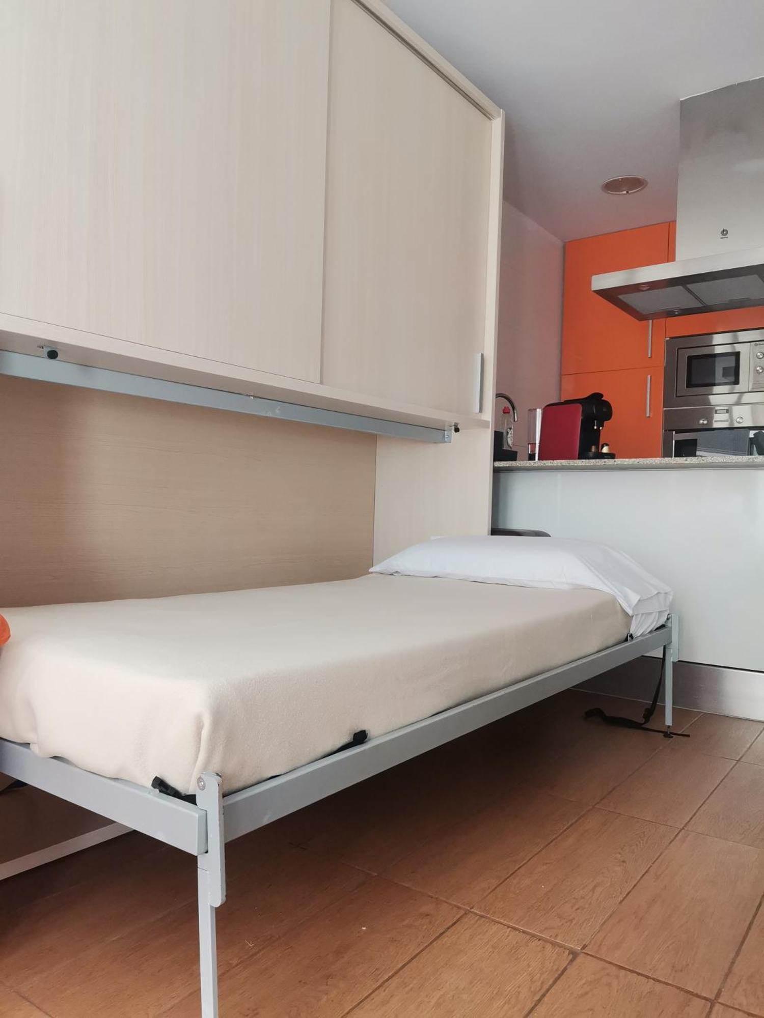 Apartamento Centrico En Calella Exterior photo